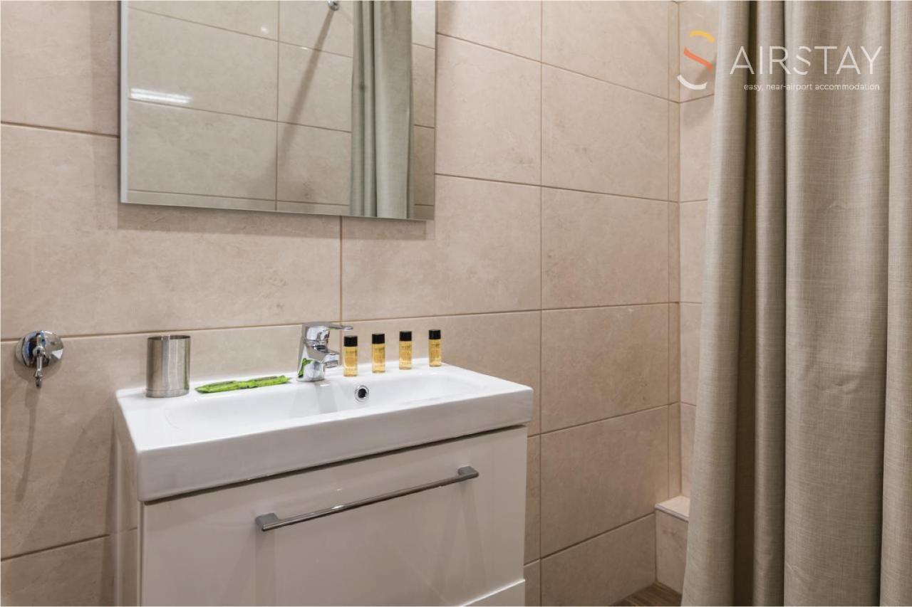 Anivia Apartments Airport By Airstay Σπάτα Εξωτερικό φωτογραφία
