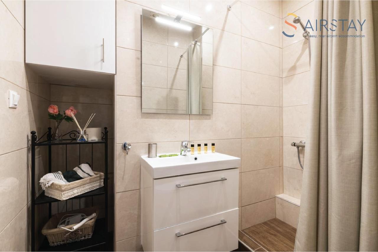 Anivia Apartments Airport By Airstay Σπάτα Εξωτερικό φωτογραφία